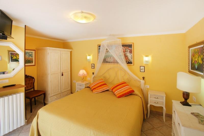 מלון סן ג'ימיניאנו Primettahouse מראה חיצוני תמונה
